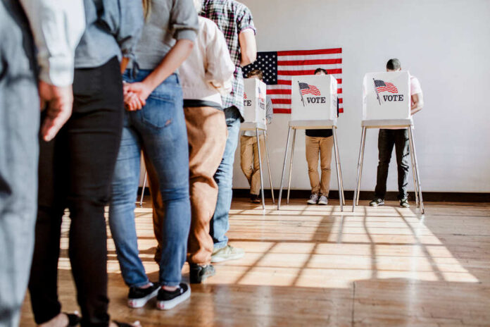 American,At,A,Polling,Booth