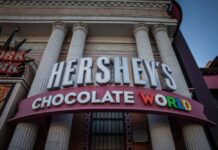 Exterior view of Hershey's Chocolate World storefront with large signage