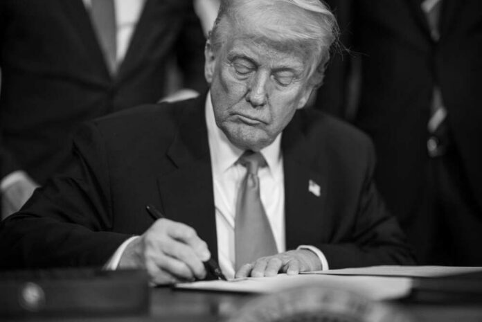 President,Trump,Signs,Executive,Actions,To,Support,The,Coal,Industry President Donald Trump