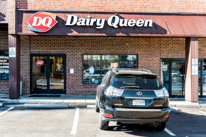 Burke,,Usa,-,November,24,,2017:,Dairy,Queen,Fast,Food DQ Grill & Chill restaurant exterior with stone facade and red awnings