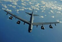Boeing 787 Panic: What Reeked At 39,000 Feet? Strategic B-52 bomber aircraft flying over the ocean